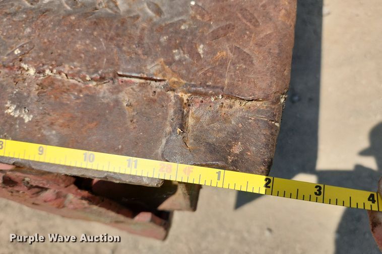 image for item LX9693 1994 Trail-Eze D20T28  tilt deck equipment trailer