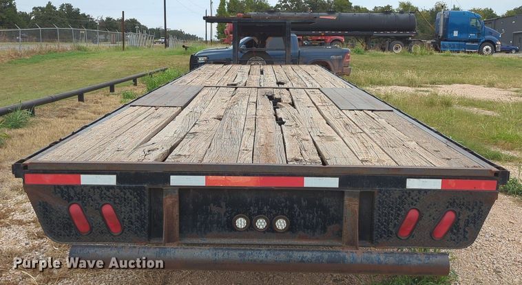 image for item LY9436 2006 Hooper  equipment trailer