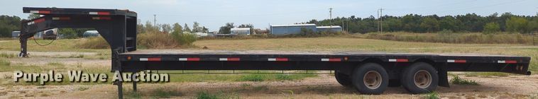 image for item LY9436 2006 Hooper  equipment trailer