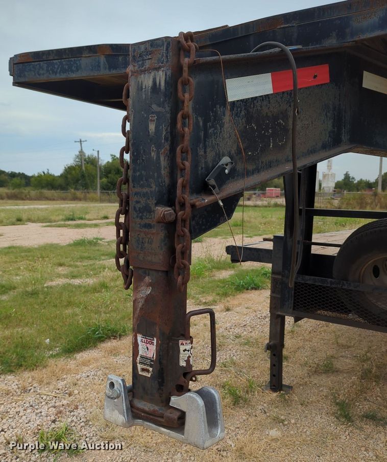 image for item LY9436 2006 Hooper  equipment trailer