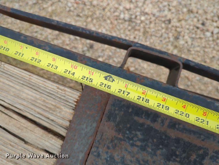 image for item LY9436 2006 Hooper  equipment trailer