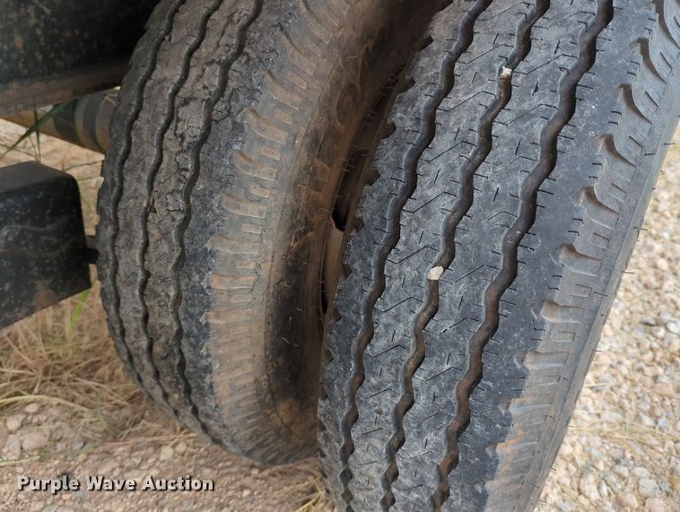 image for item LY9436 2006 Hooper  equipment trailer