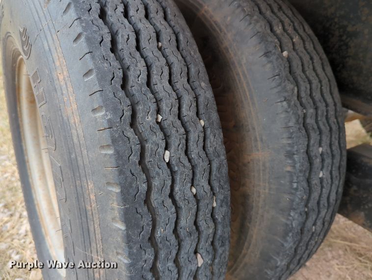 image for item LY9436 2006 Hooper  equipment trailer