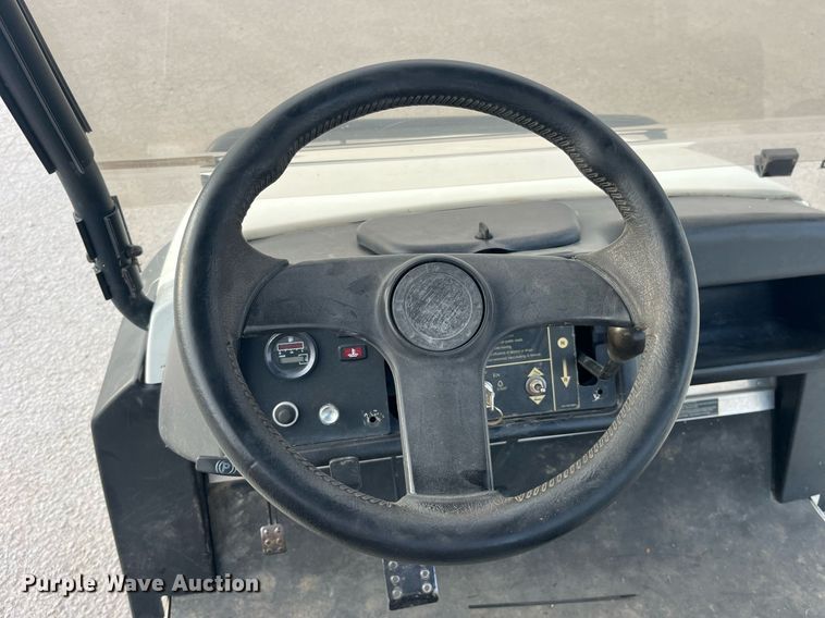 image for item MG9508 2006 Bobcat 2200D  utility vehicle