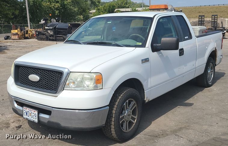 image for item MG9754 2007 Ford F150  SuperCab pickup truck