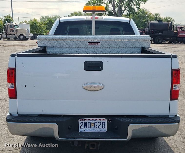 image for item MG9754 2007 Ford F150  SuperCab pickup truck