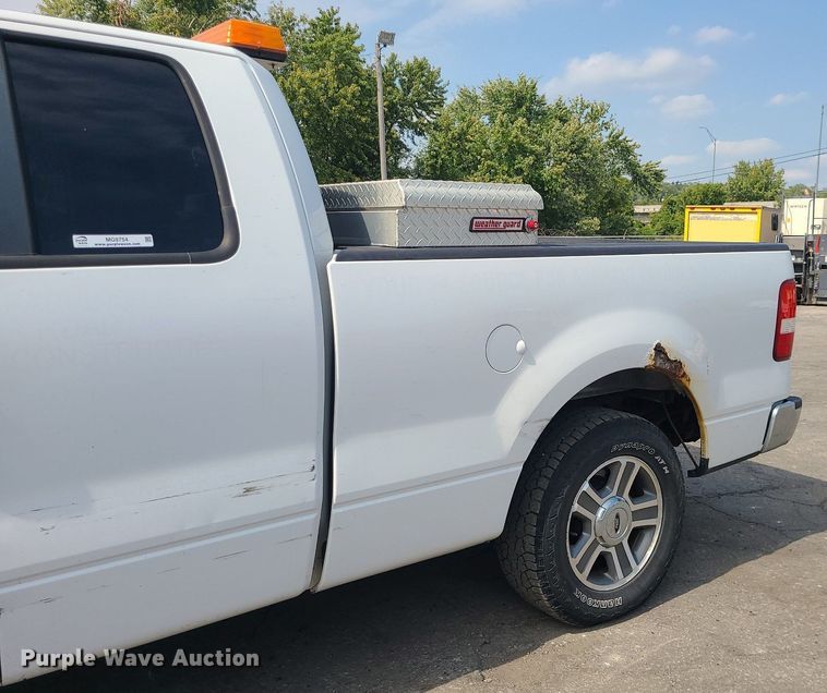 image for item MG9754 2007 Ford F150  SuperCab pickup truck