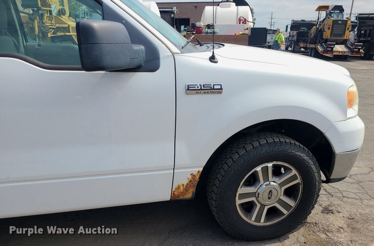 image for item MG9754 2007 Ford F150  SuperCab pickup truck