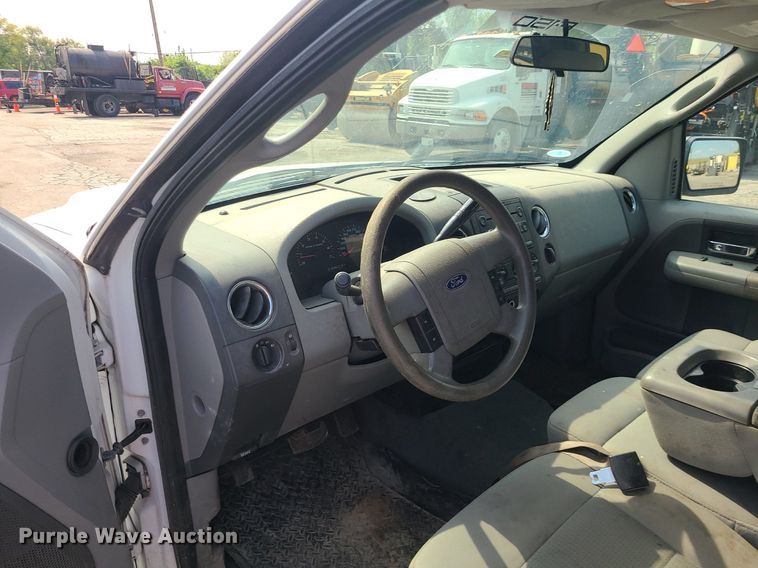 image for item MG9754 2007 Ford F150  SuperCab pickup truck