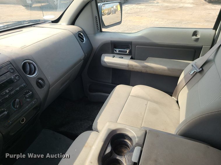 image for item MG9754 2007 Ford F150  SuperCab pickup truck