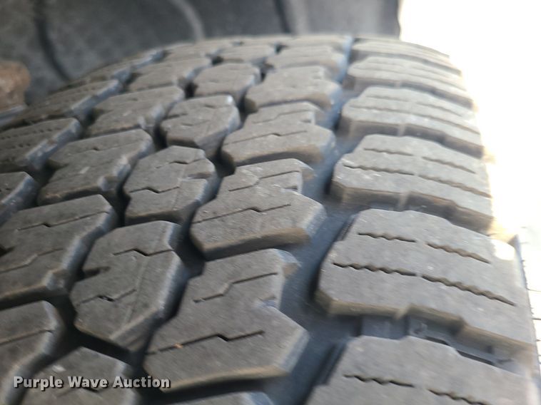 image for item MG9754 2007 Ford F150  SuperCab pickup truck