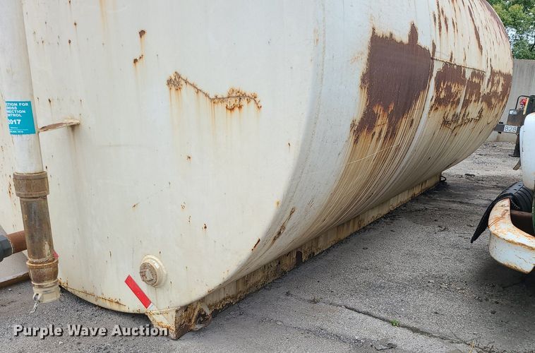 image for item MG9757 Fuel tank