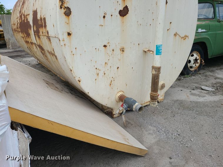 image for item MG9757 Fuel tank