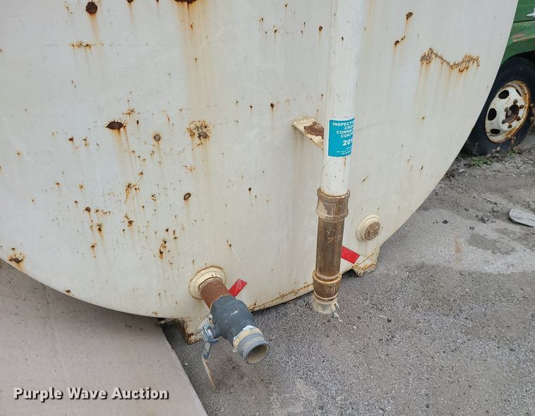 image for item MG9757 Fuel tank