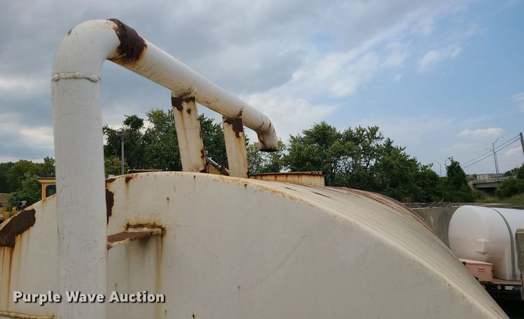 image for item MG9757 Fuel tank