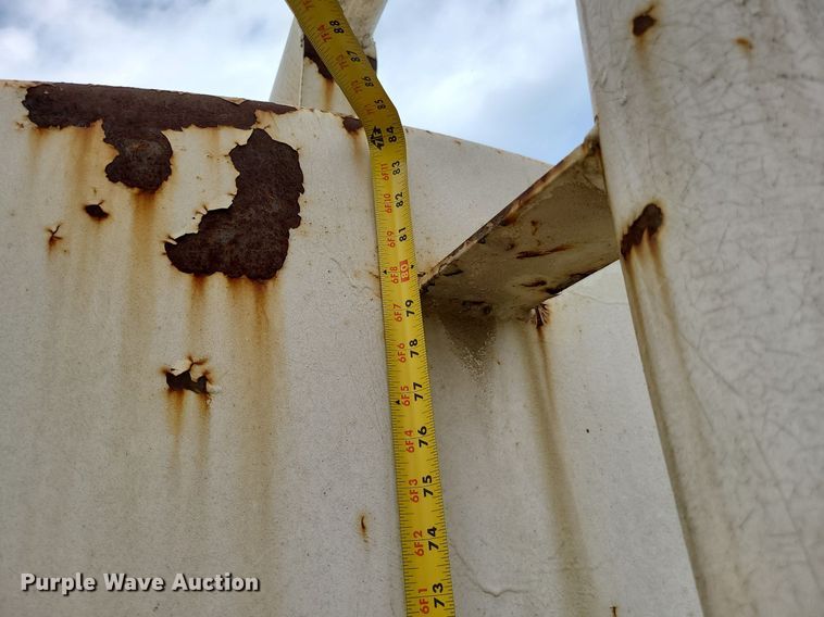 image for item MG9757 Fuel tank