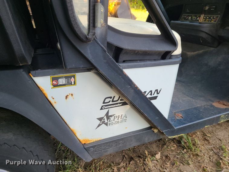 image for item MG9761 Cushman Commander  golf cart