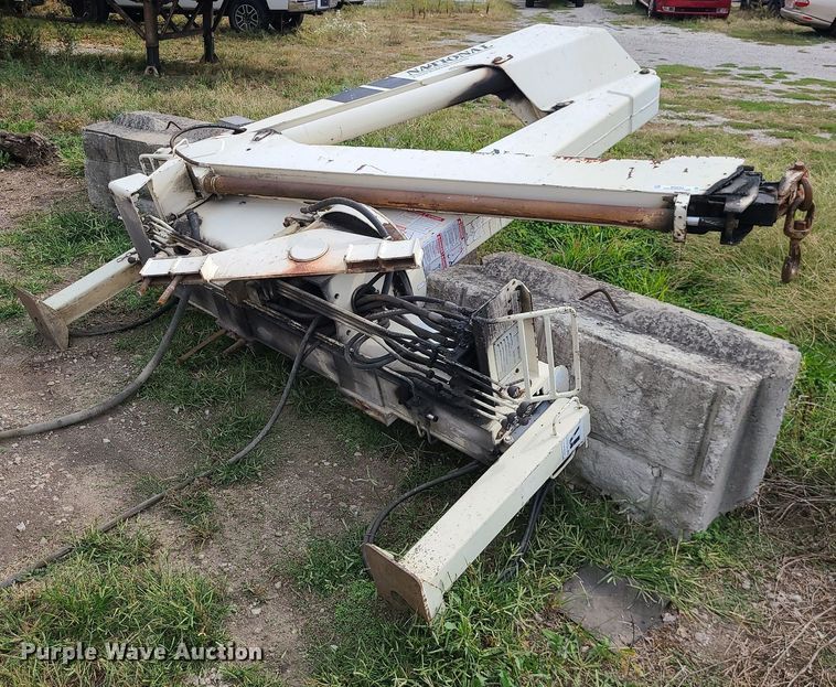 image for item MG9763 National Crane Corporation N65  knuckle boom crane