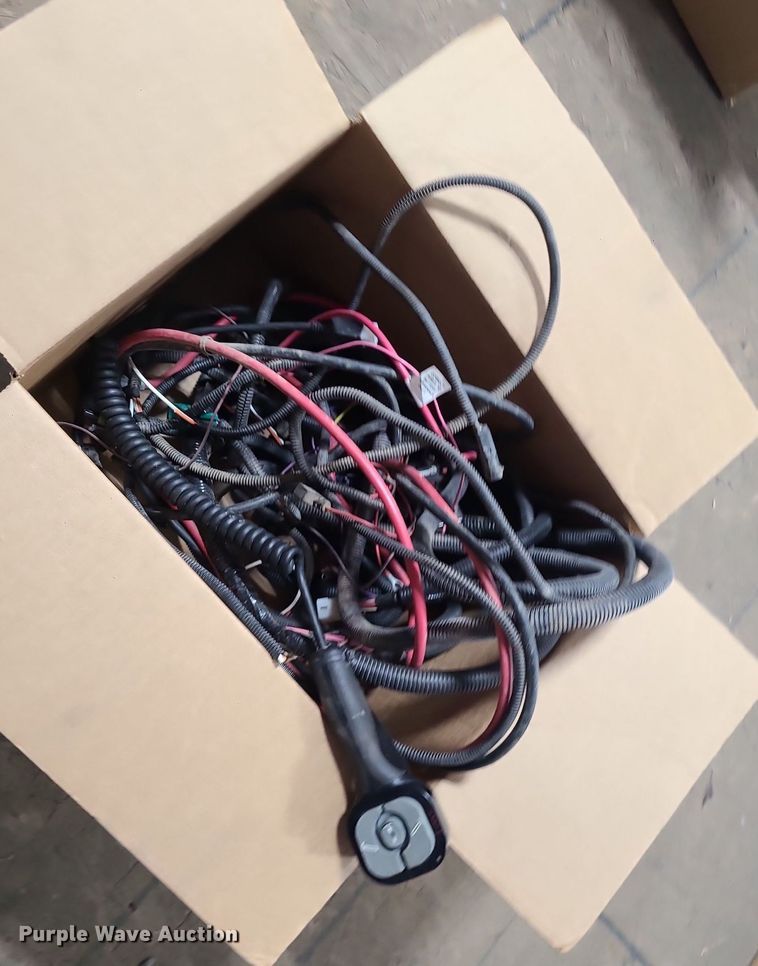 image for item MG9764 Boss  7'6" super duty snow plow