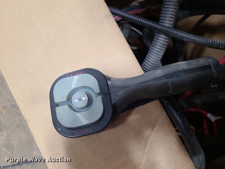 image for item MG9764 Boss  7'6" super duty snow plow