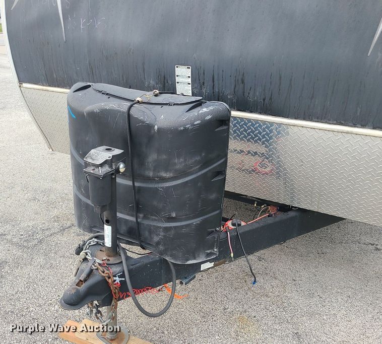 image for item MG9766 2012 Dutchmen Denali 265RL  camper