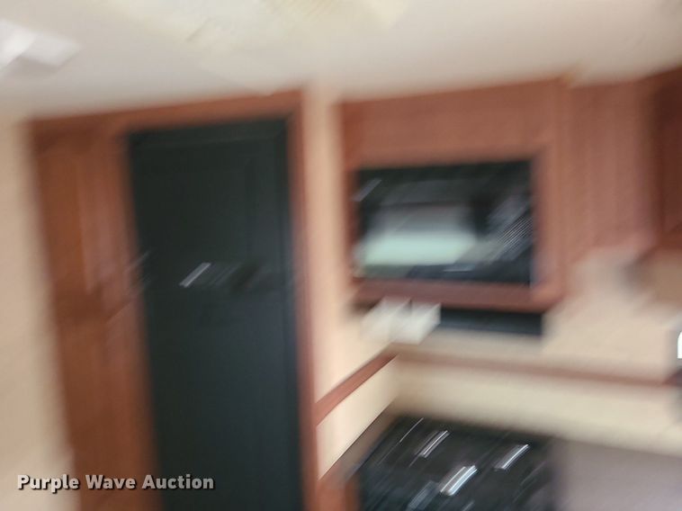 image for item MG9766 2012 Dutchmen Denali 265RL  camper