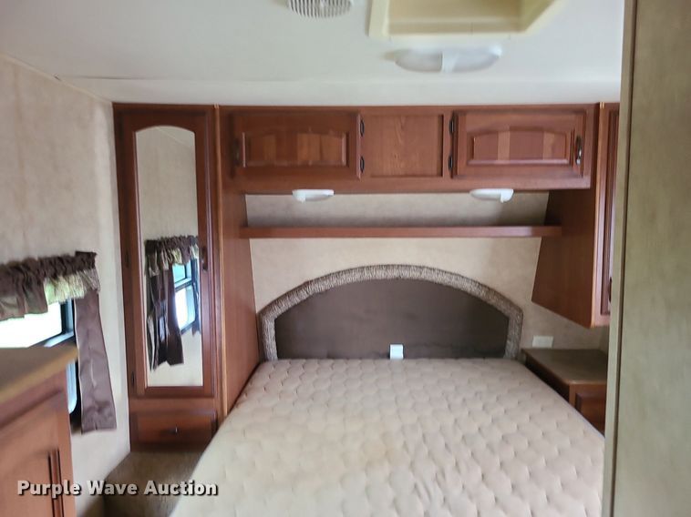 image for item MG9766 2012 Dutchmen Denali 265RL  camper