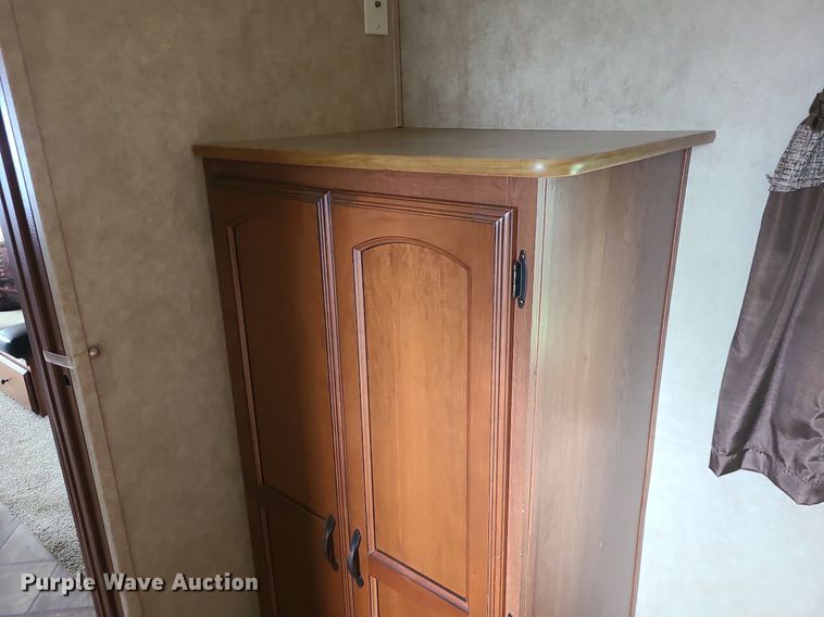 image for item MG9766 2012 Dutchmen Denali 265RL  camper