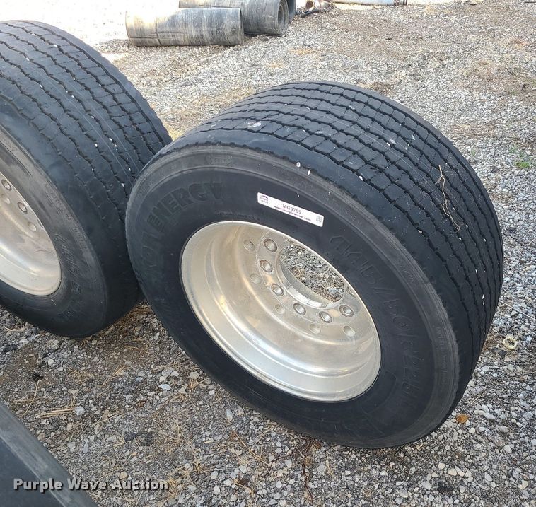 image for item MG9769 (4) tires and wheels