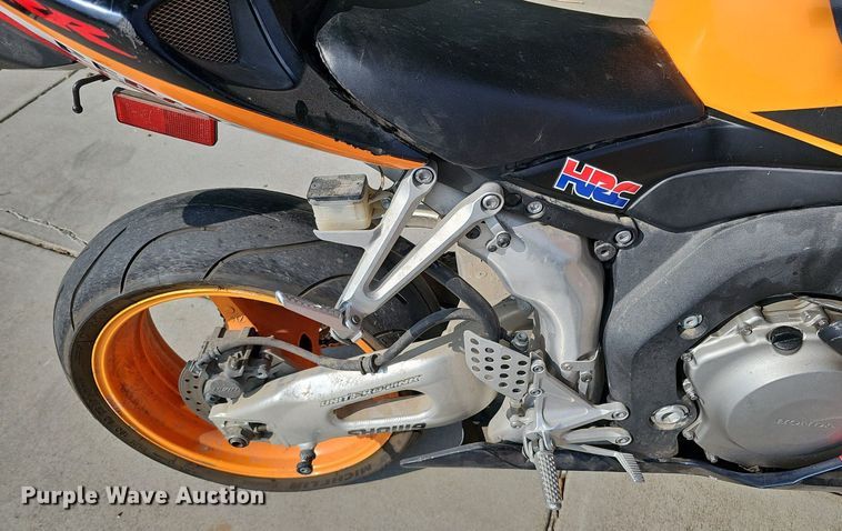 image for item MH9334 2005 Honda CBR1000RR  motorcycle