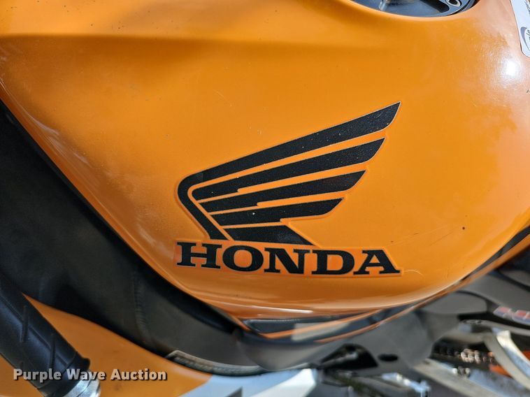 image for item MH9334 2005 Honda CBR1000RR  motorcycle