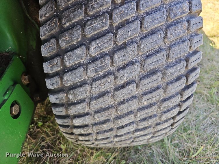 image for item MH9359 2009 John Deere Z925  ZTR lawn mower