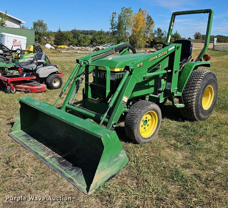 image for item MH9362 2004 John Deere 790  tractor