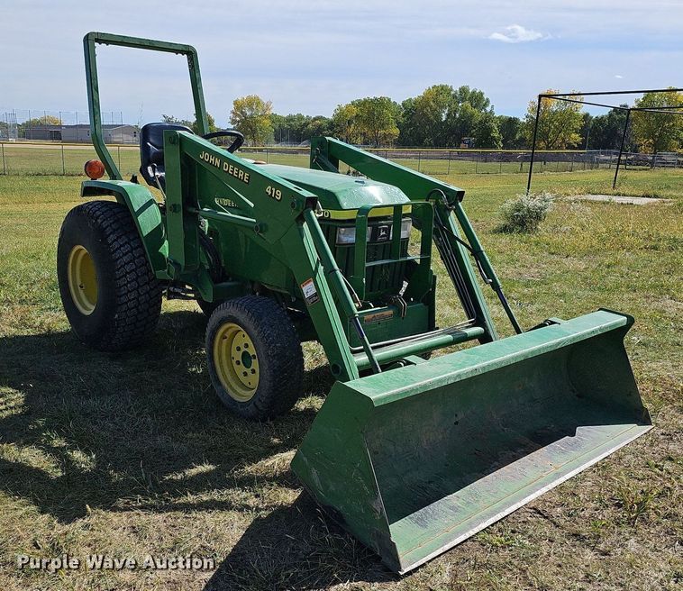 image for item MH9362 2004 John Deere 790  tractor
