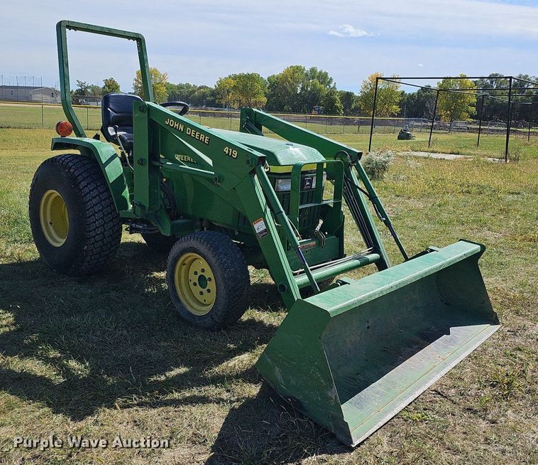 image for item MH9362 2004 John Deere 790  tractor