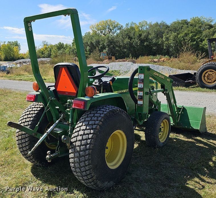 image for item MH9362 2004 John Deere 790  tractor