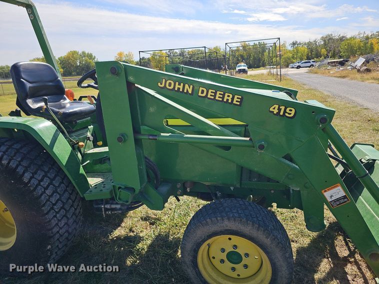 image for item MH9362 2004 John Deere 790  tractor