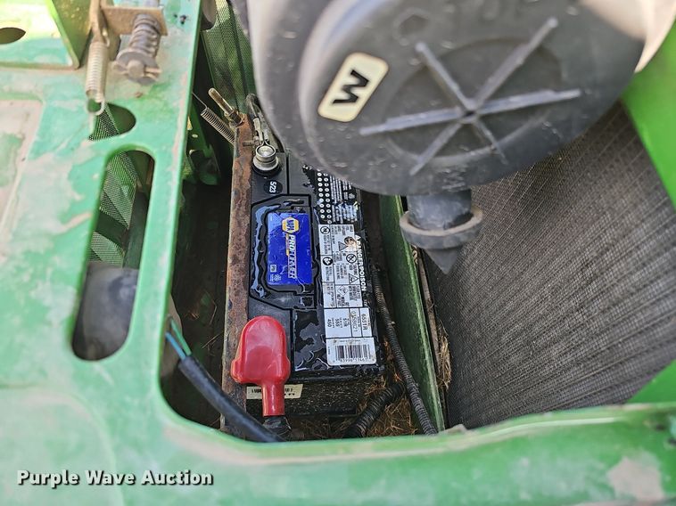 image for item MH9362 2004 John Deere 790  tractor