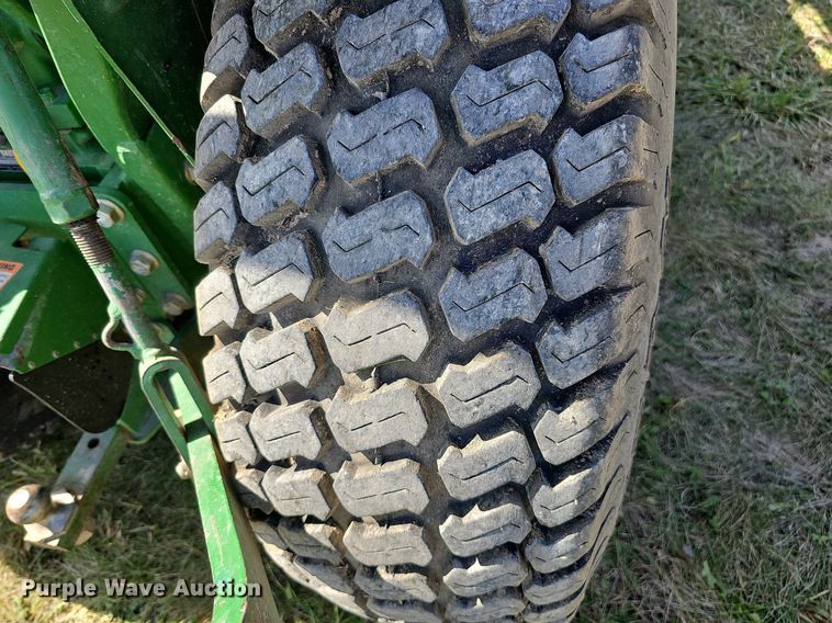 image for item MH9362 2004 John Deere 790  tractor