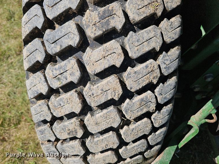 image for item MH9362 2004 John Deere 790  tractor