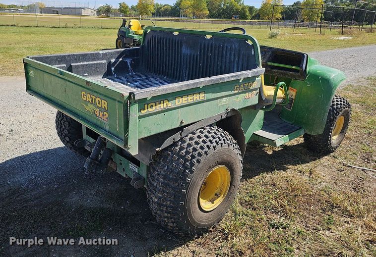 image for item MH9363 2003 John Deere Gator 4x2  utility vehicle