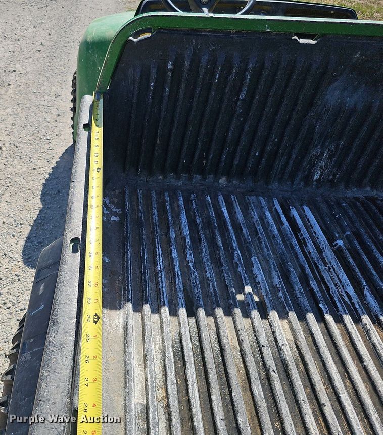 image for item MH9363 2003 John Deere Gator 4x2  utility vehicle