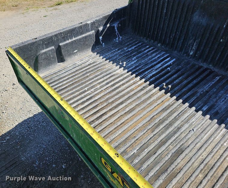 image for item MH9363 2003 John Deere Gator 4x2  utility vehicle