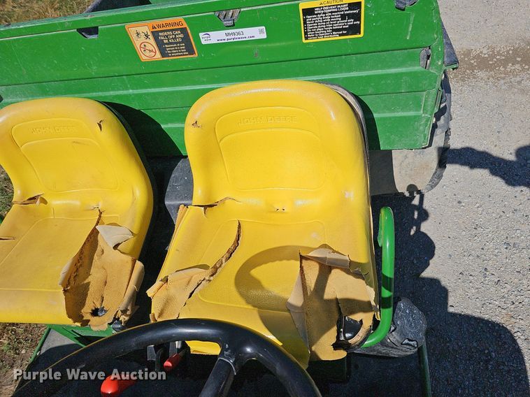 image for item MH9363 2003 John Deere Gator 4x2  utility vehicle