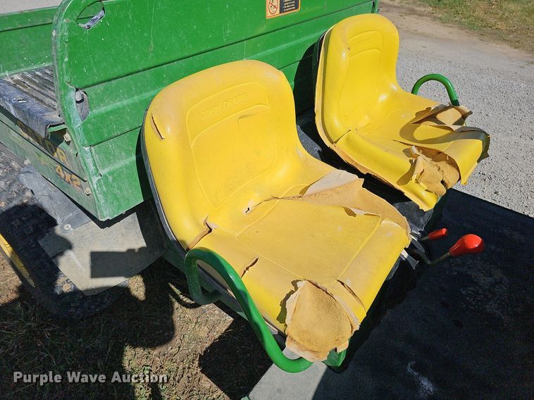 image for item MH9363 2003 John Deere Gator 4x2  utility vehicle
