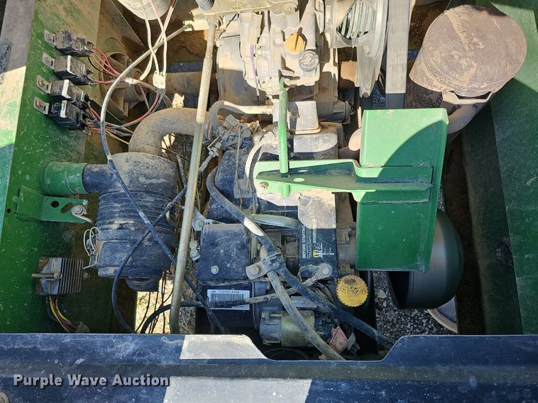 image for item MH9363 2003 John Deere Gator 4x2  utility vehicle