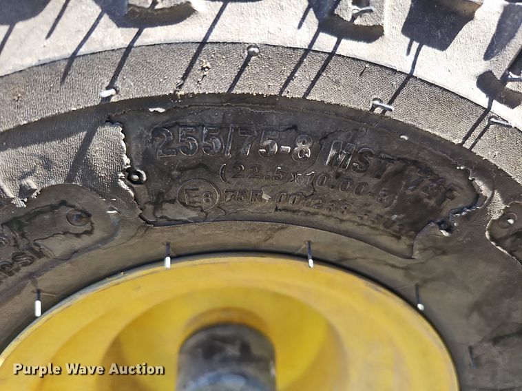 image for item MH9363 2003 John Deere Gator 4x2  utility vehicle