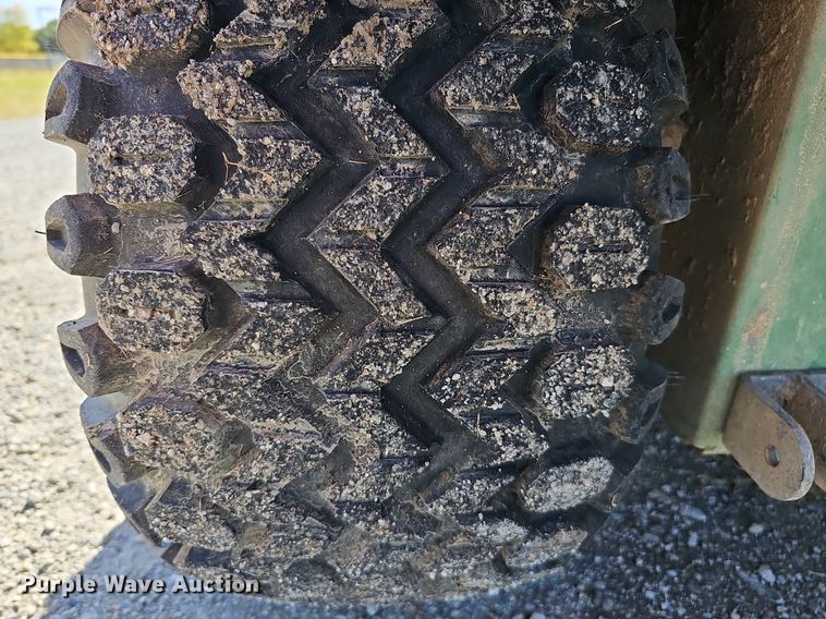 image for item MH9363 2003 John Deere Gator 4x2  utility vehicle