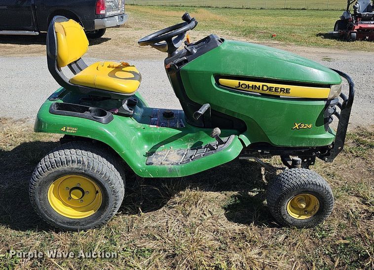 image for item MH9364 2011 John Deere X324  lawn mower
