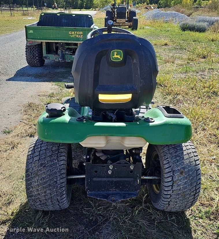 image for item MH9364 2011 John Deere X324  lawn mower